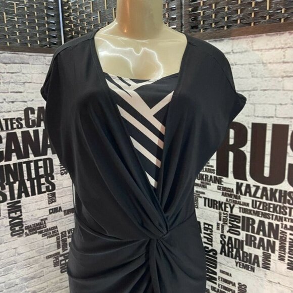 Forever L Black Knotted Front Cap Sleeve Dress - Picture 2 of 6